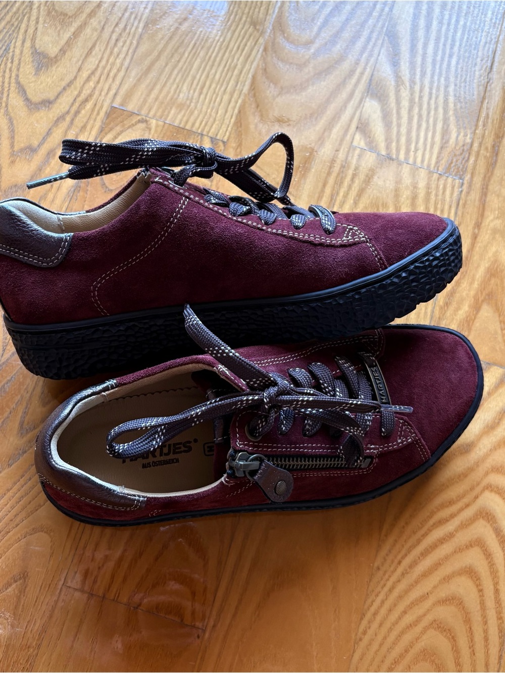 Hartjes Phil Lace-Up Burgandy Suede Shoe NWOT